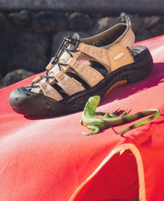 MEN'S NEWPORT RETRO - GRAMICCI HEMP