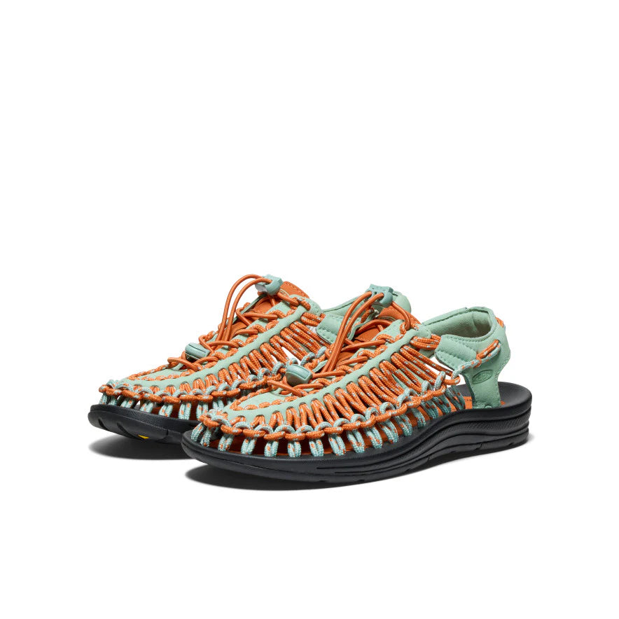 WOMEN'S UNEEK - GRANITE GREEN/GOLDEN FLAME